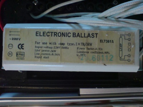 Elektroniske ballaster til T8 rørene - &quot;up close&quot;