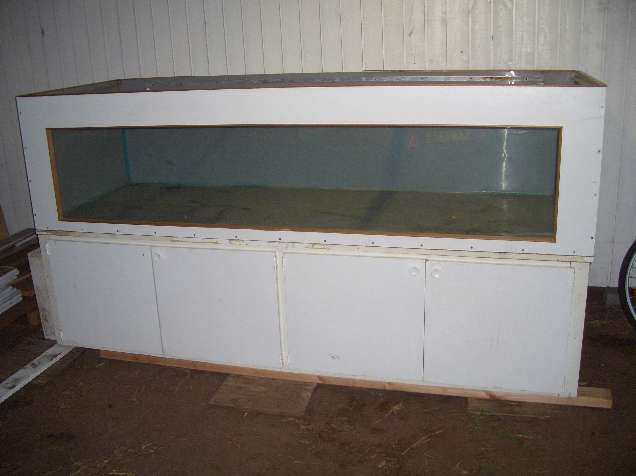 også lige vinterens projekt, hvis jeg får styr over det hele!! 1350 liter, 250x90x60 (90 dyb)