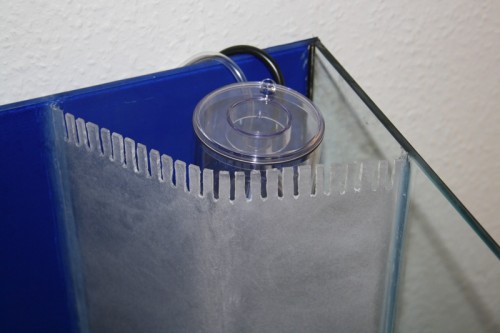 Hjemmelavet overløb i plexiglas. Matt-effekt lavet med ekscentersliber og korn 80 sandpapir.