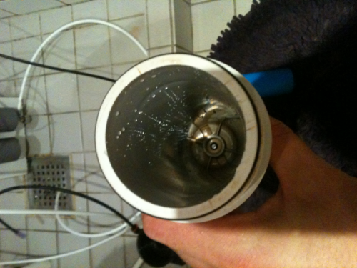 Silikat husset set inden i røret