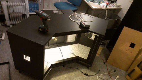 Bordet malet og el installation i gang