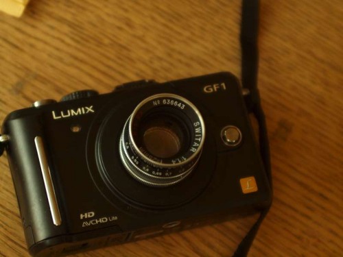 kern switar 25mm f1.4 på panasonic lumix gf1 (micro 4/3-c mount adapter)