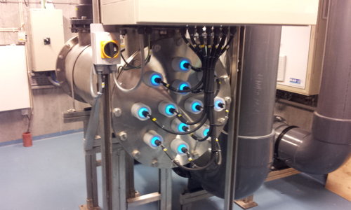 20130613_170427.jpg (244.79 KiB) Vist 29370 gange UV anlæg 12x600W (Dem var der så en stribe af