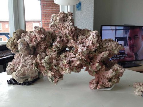 foto(26).JPG (57.19 KiB) Vist 1288 gange Færdig limet og skåret. tog mig 2 dage at blive enig med mig selv om hvordan det skulle ende ud.