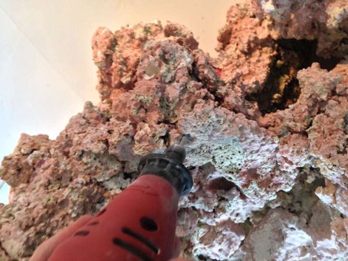 foto(29).JPG (61.63 KiB) Vist 1288 gange Min lille sliber i brug, sleb alle huller ud, da et bor kan ødelægge mere end gavn.