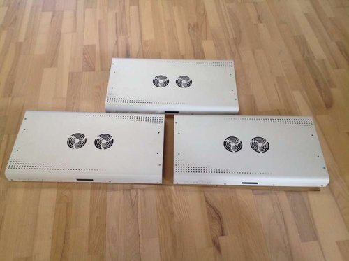 Sådan hænger lamperne over akvariet