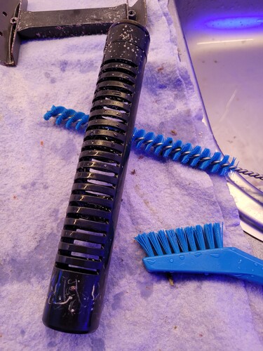 Det her er min ene strainer. Havde begge op her til aften.