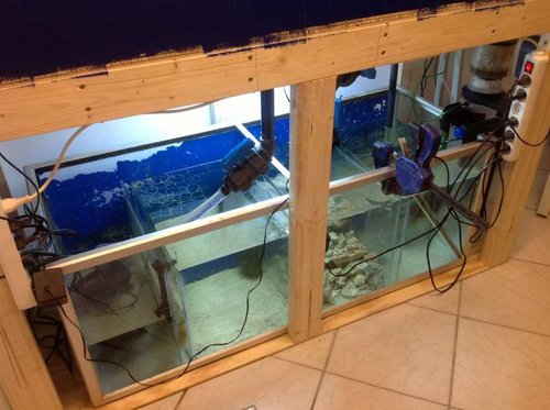 Simpel sump, lavet af et 325L akvastabil